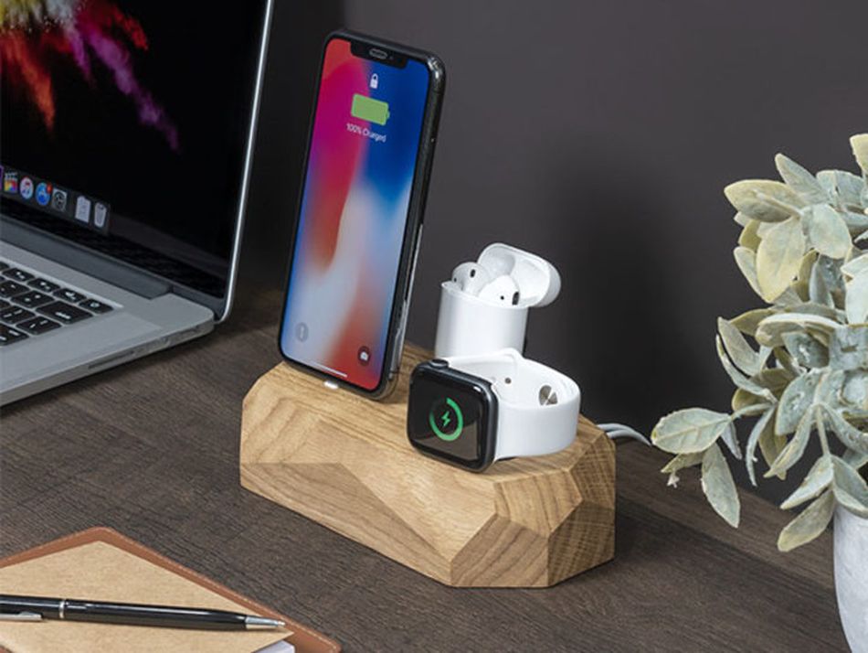 40 of the best deals on power banks, wireless chargers, cables, and more