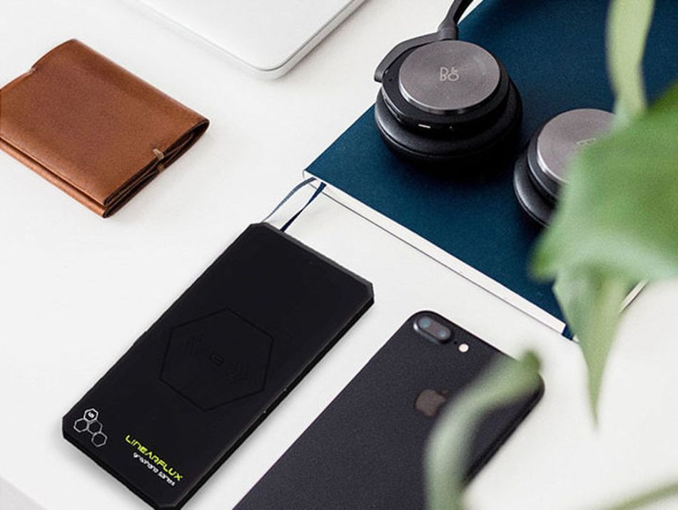 40 of the best deals on power banks, wireless chargers, cables, and more
