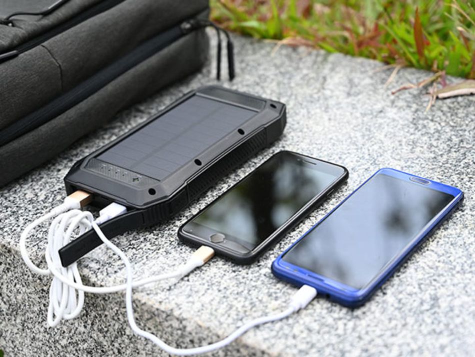 40 of the best deals on power banks, wireless chargers, cables, and more