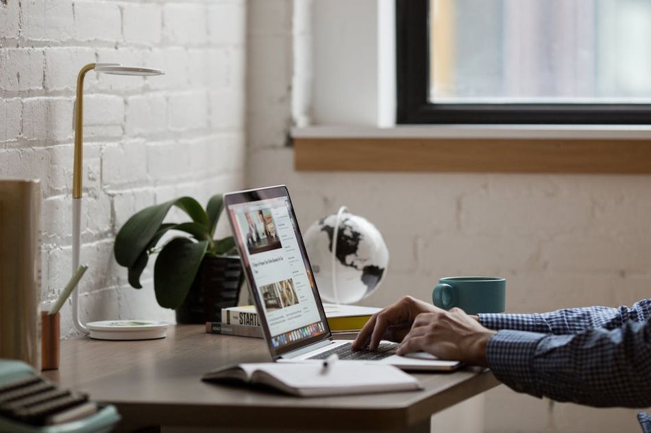 This 12-hour master class shows you how to make it big as a consultant