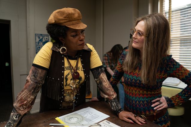 Lorraine Toussaint and Julianne Moore as Flo Kennedy and Gloria Steinem.